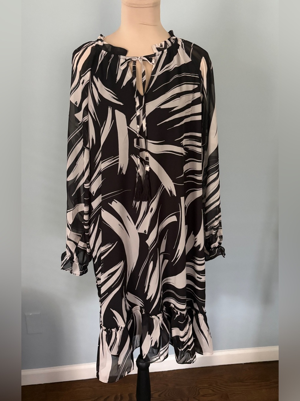 Luxology Black and White Printed Dress